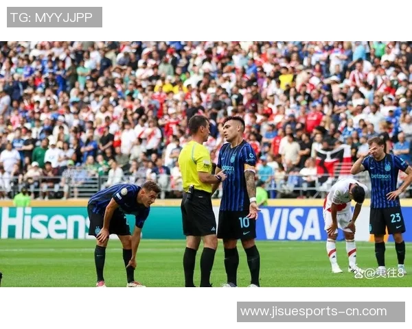 世界杯激战国米与里昂平局红牌事件引发全场热议与争议