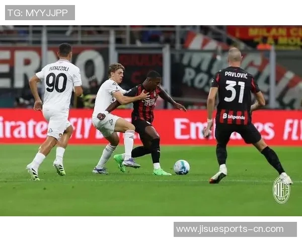 西甲激战波尔图大胜AC米兰补时进球震撼全场引发转会热议 西甲激战波尔图大胜AC米兰补时进球震撼全场引发转会热议