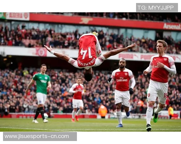 英超经典对决阿森纳与AC米兰激战成平局神奇扑救引发全场热议 英超经典对决阿森纳与AC米兰激战成平局神奇扑救引发全场热议