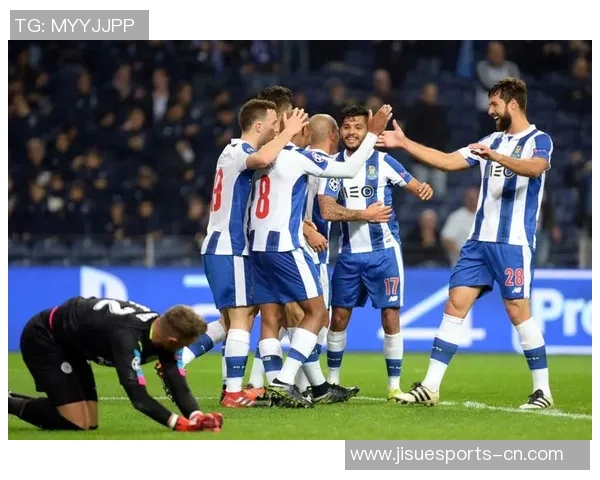 波尔图凭乌龙球险胜AC米兰全场沸腾的瞬间回顾与赛后分析 波尔图凭乌龙球险胜AC米兰全场沸腾的瞬间回顾与赛后分析