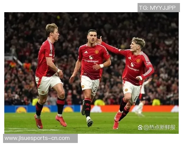 意甲激战AC米兰狂胜曼联4-0绝杀时刻点燃全场激情 意甲激战AC米兰狂胜曼联4-0绝杀时刻点燃全场激情