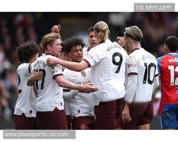 意甲经典对决曼城逆转多特蒙德上演历史冷门瞬间引发全场狂欢 意甲经典对决曼城逆转多特蒙德上演历史冷门瞬间引发全场狂欢