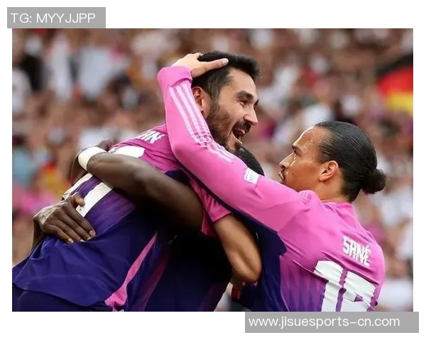 足总杯激战那不勒斯与多特蒙德平局红牌事件引发全场沸腾