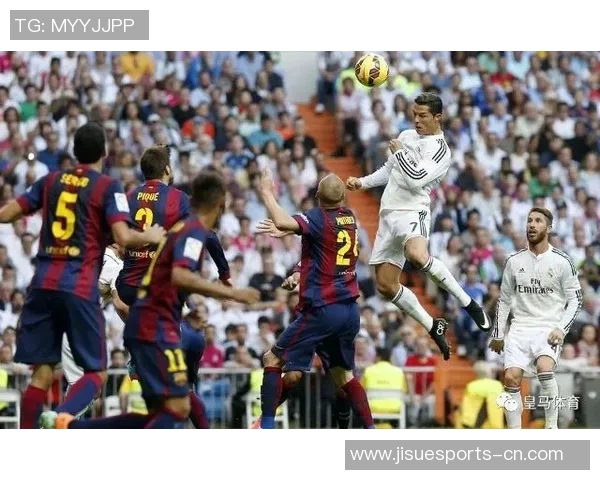 中超精彩对决巴萨逆转里昂绝杀瞬间震撼全场赛后点评