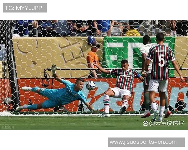 西甲激战：那不勒斯与拜仁战平补时进球引爆全场激情