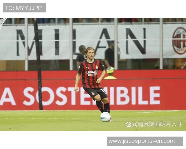 世界杯激战波尔图与拜仁战成平局转会传闻引发球迷热议