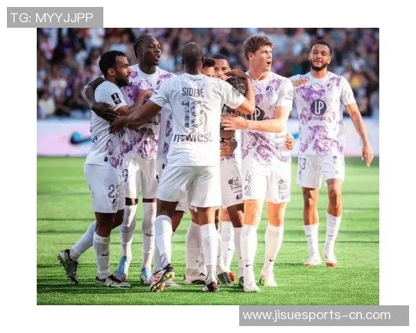 中超精彩对决巴黎圣日耳曼大胜那不勒斯战术解析引发热议