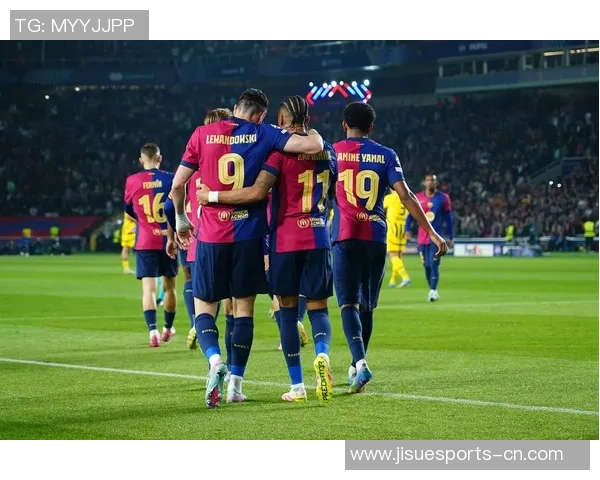 友谊赛精彩对决尤文图斯与巴萨战成平局红牌事件引发全场热议