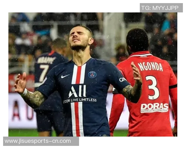 国王杯波尔图与巴黎圣日耳曼激战成平局红牌事件引发全场热议